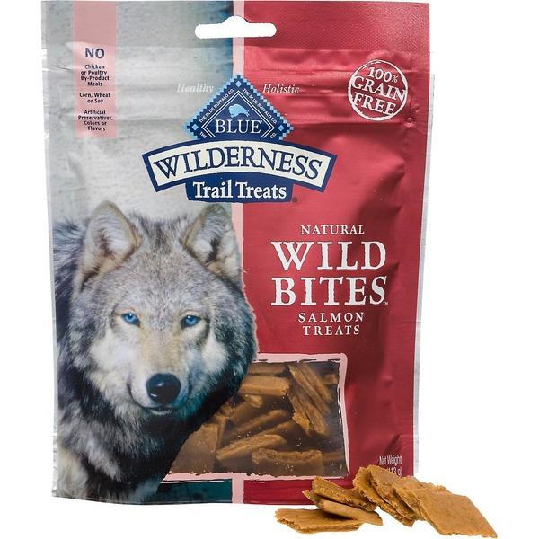 Blue Buffalo Wilderness Trail Treats - Salmon Wild Bits (2 Pack)4 OZ