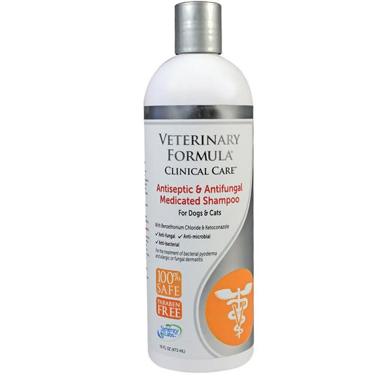 Antiseptic and Antifungal Shampoo for Dogs and Cats